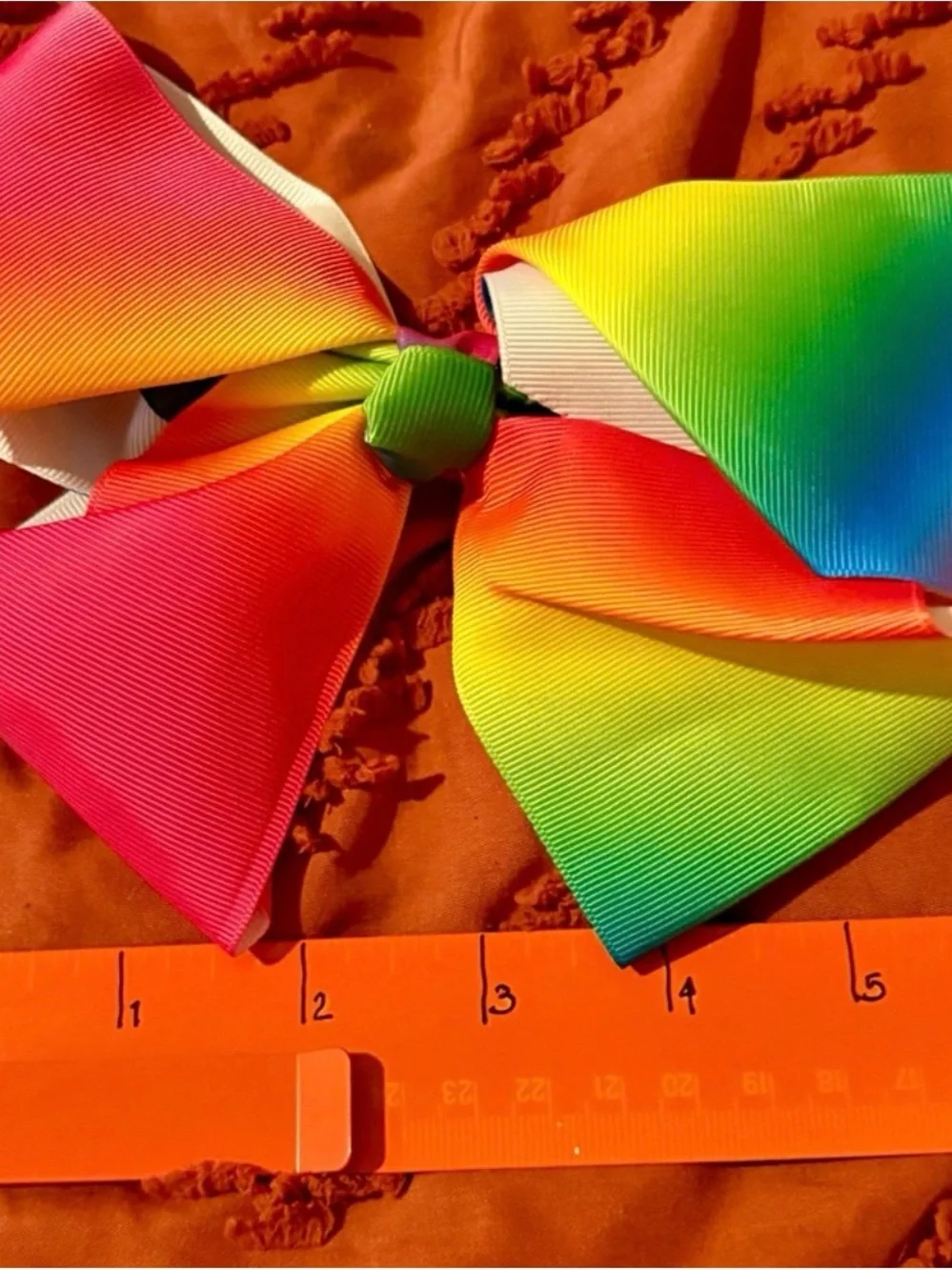 7- bundle of 33 hairbows